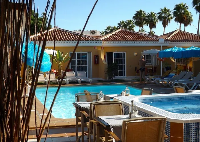 Club Torso Gay Men Only Ośrodek wypoczynkowy 4*