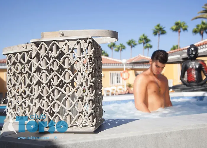 Club Torso Gay Men Only Ośrodek wypoczynkowy 4*